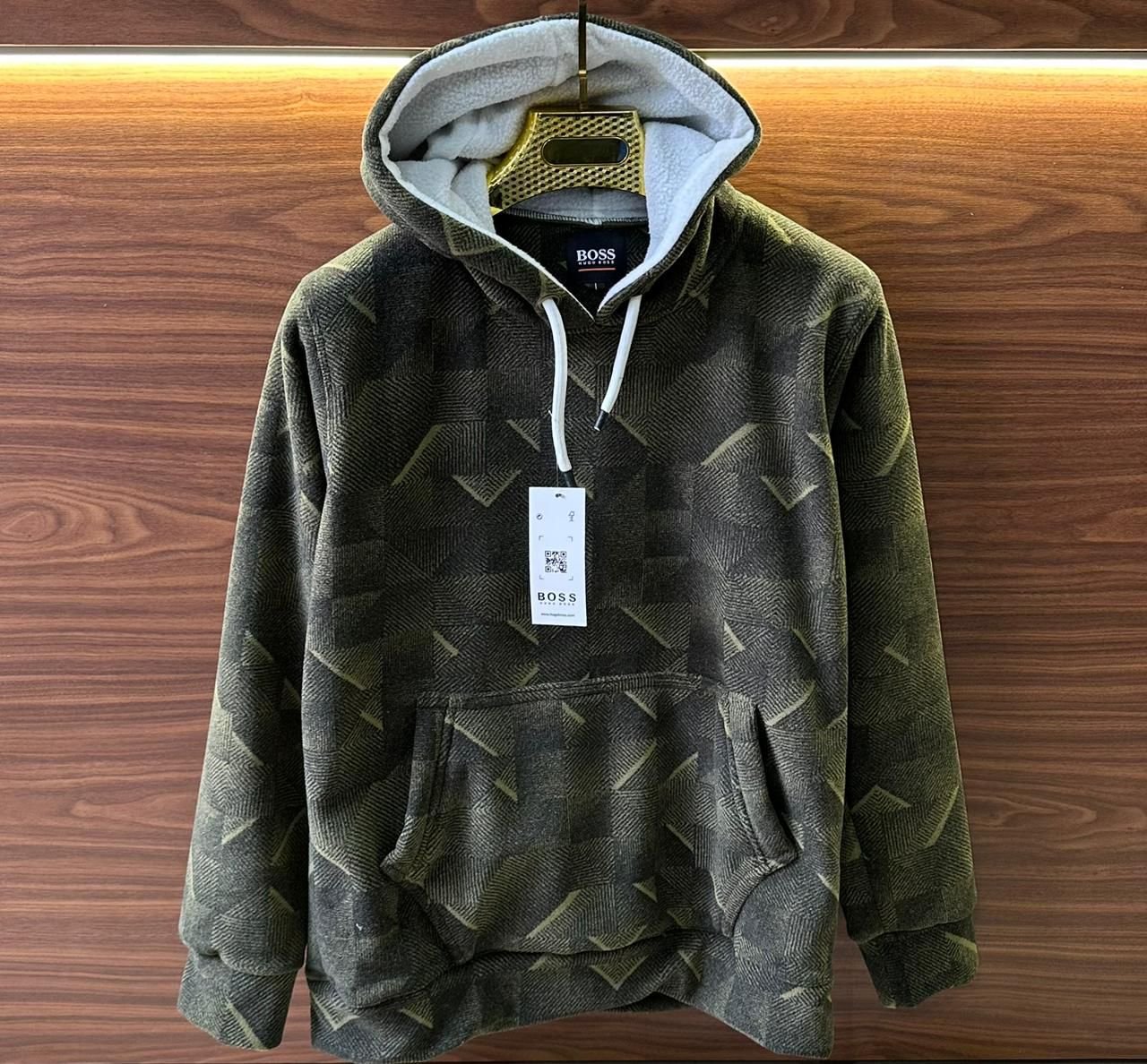 HUGO BOSS HOODIE - Image 3